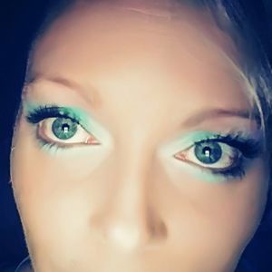 Meet your Posher, Jana